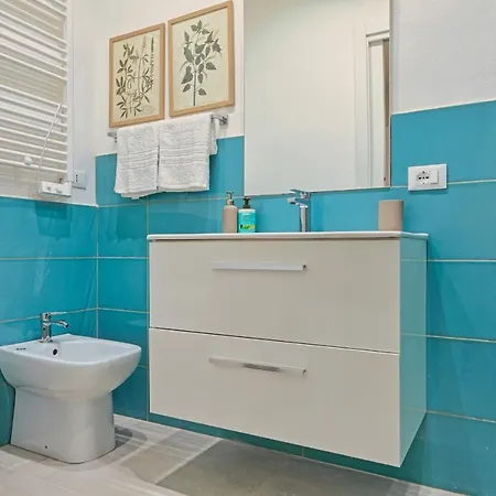 Apartment Costantino 11 Central Welcoming Apt X4 *